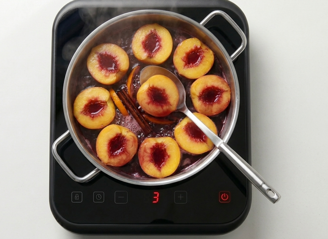 Melocotón con vino riojano, el postre de verano que se sirve bien frío