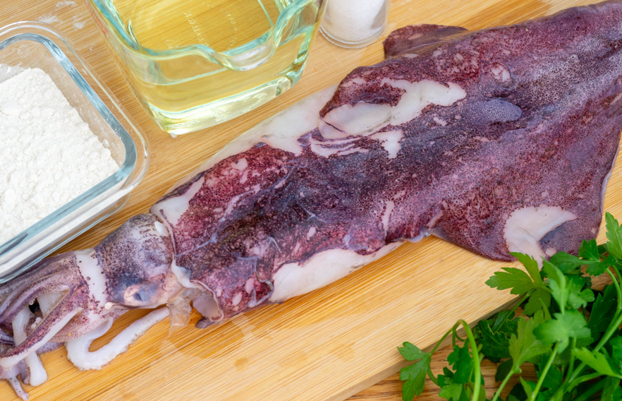 Rabas de calamar al estilo cántabro, la fritura que se sirve al momento