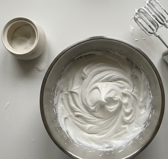 Rusos de Alfaro, versión casera del dulce riojano de merengue y mantequilla