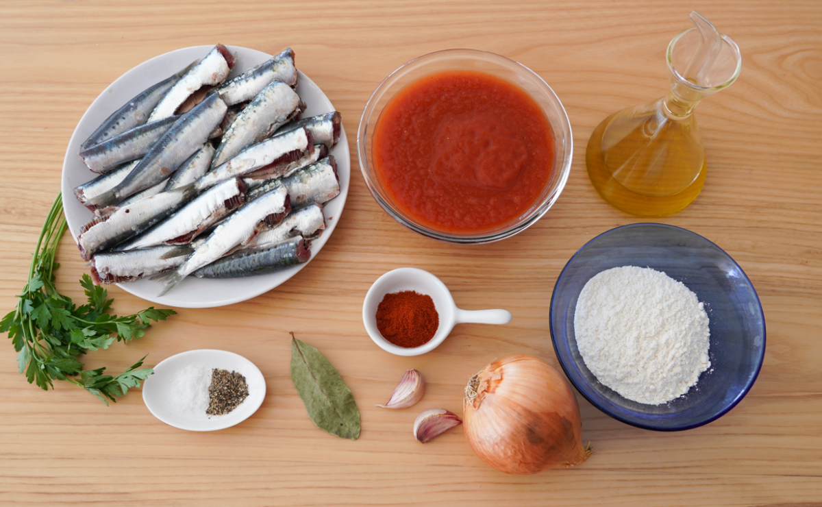 Sardinas con tomate, una receta fácil para disfrutar del pescado azul