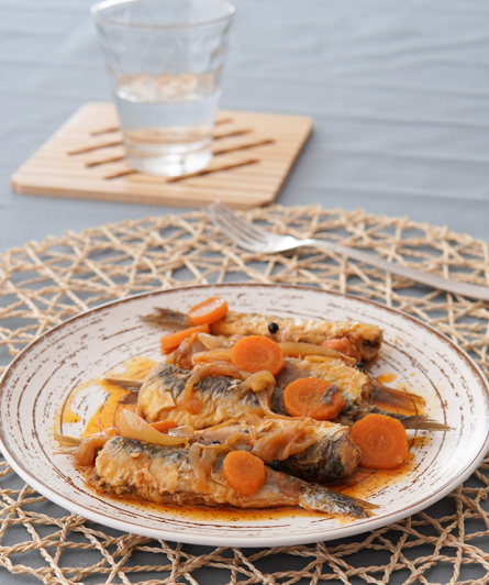 Sardinas en escabeche, una receta clásica para preparar con antelación