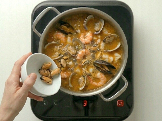 Sopa de pescado cántabra, una cuchara marinera con fundamento
