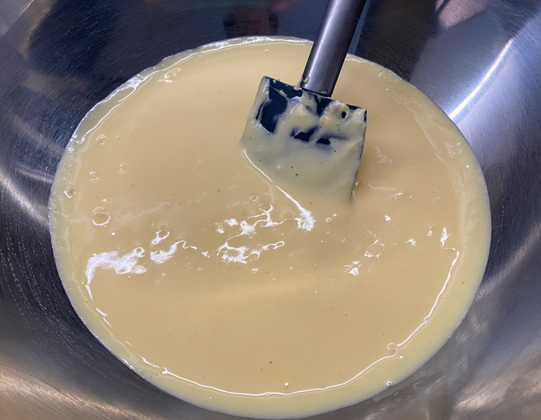 Tiramisú de té matcha. Receta fácil, cremosa y con un toque diferente