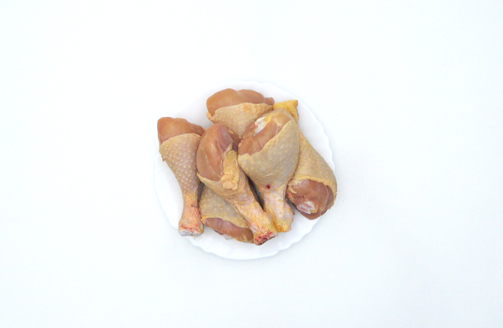 Arroz con muslitos de pollo. Receta tradicional y fácil