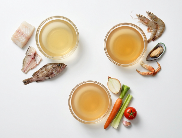 Qué ingredientes contienen los caldos de pescado del supermercado y cómo elegir mejor