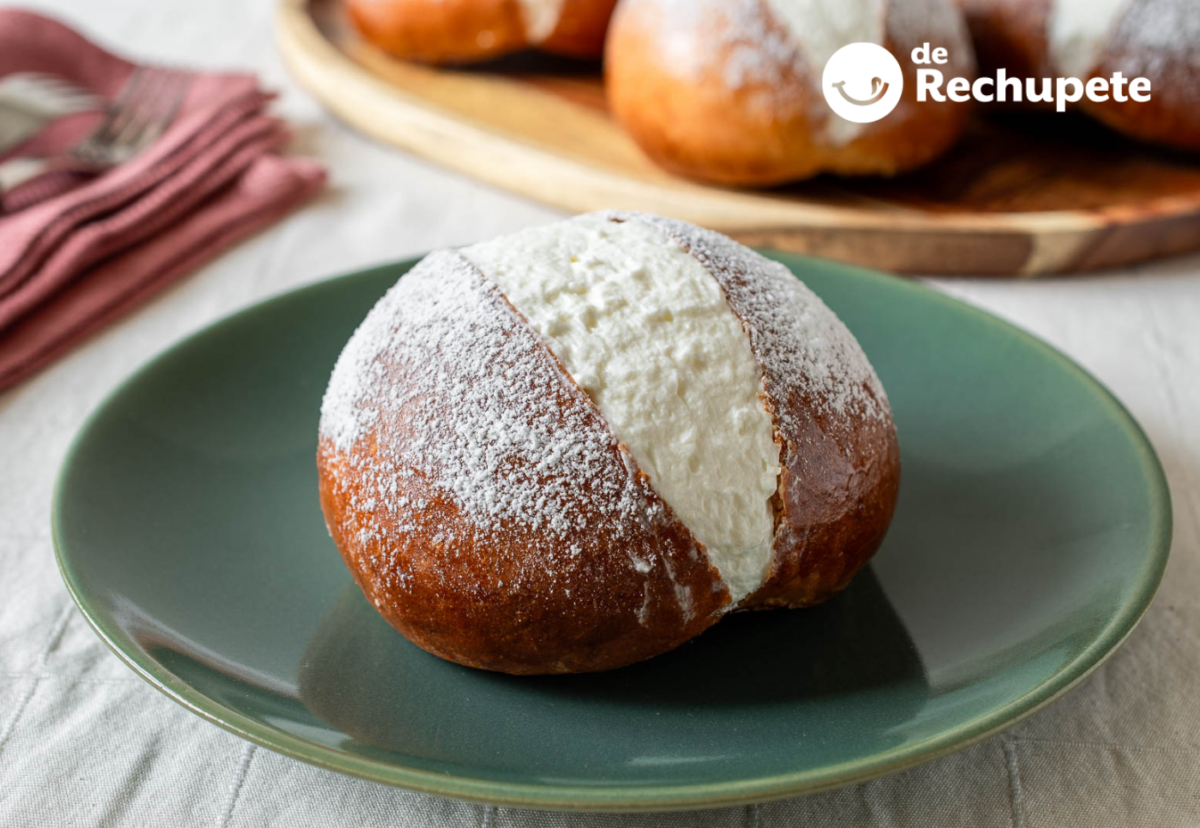 Maritozzi italianos con nata. Receta tradicional del bollo romano más cremoso