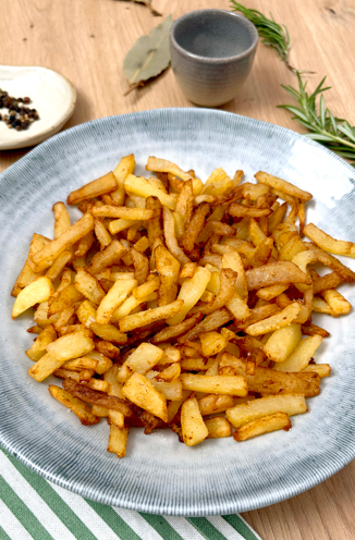 Cómo hacer las mejores patatas fritas caseras. Crujientes por fuera y tiernas por dentro