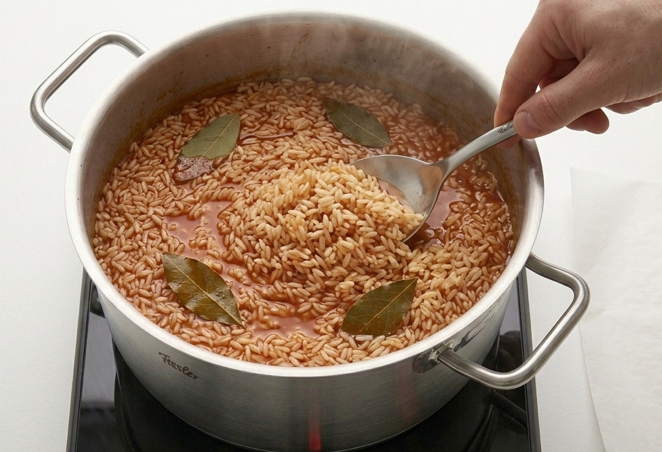 Arroz jollof nigeriano, el arroz rojo de África occidental