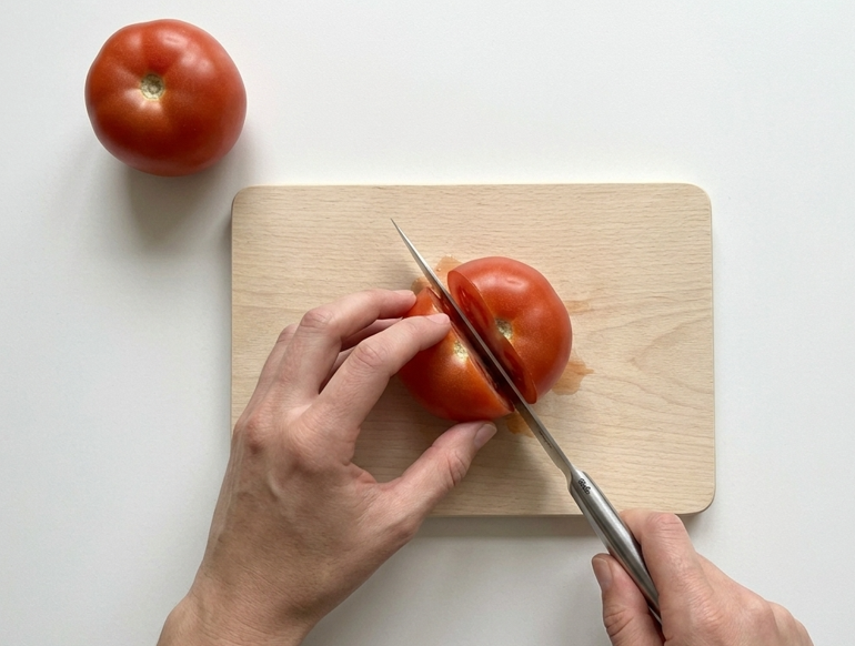 Bocadillo La Catalana de Murcia, el clásico de jamón serrano y tomate de los bares murcianos