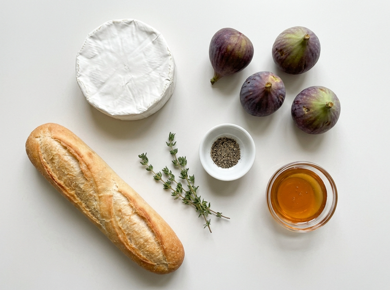 Camembert al horno con higos y miel