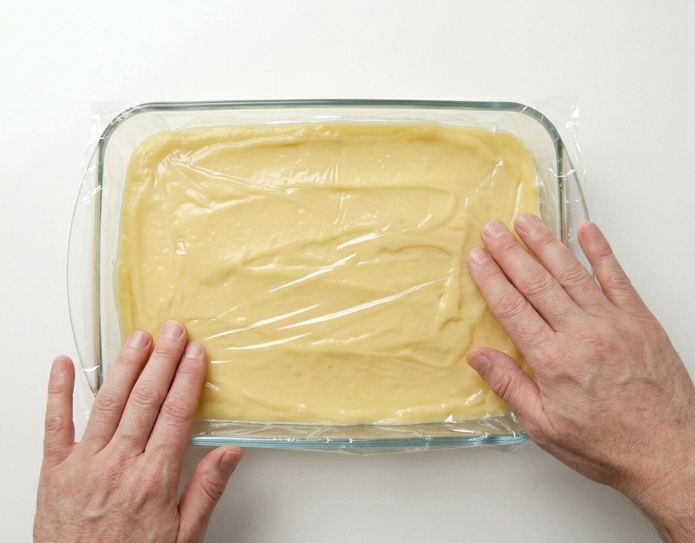 Cañas de chocolate rellenas de crema, un clásico de las meriendas de la EGB