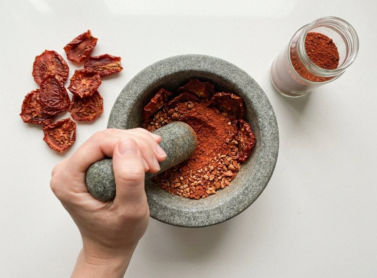 Cómo secar tomates en casa: al sol, en horno o deshidratador