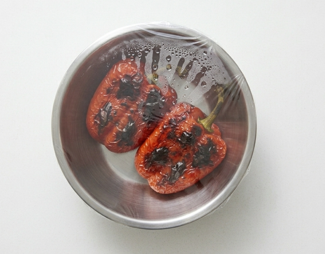 Matbuja, la ensalada cocida de tomate y pimiento del Magreb e Israel