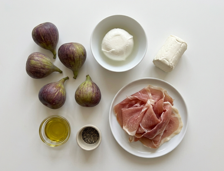 Pizza de higos, queso y jamón serrano