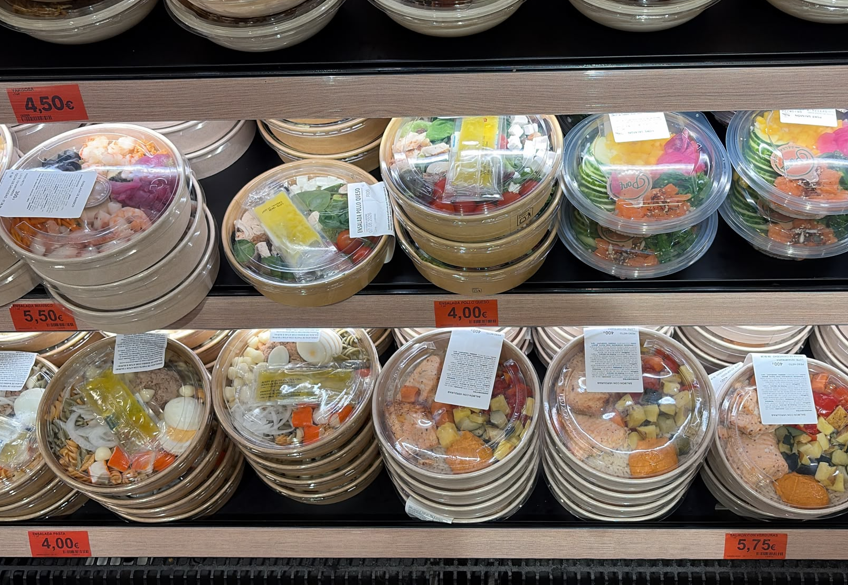 Lasañas, tortillas y pollo asado: por qué los platos preparados llenan cada vez más el supermercado