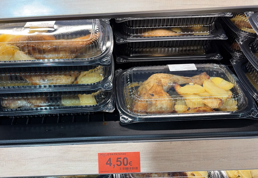 Lasañas, tortillas y pollo asado: por qué los platos preparados llenan cada vez más el supermercado