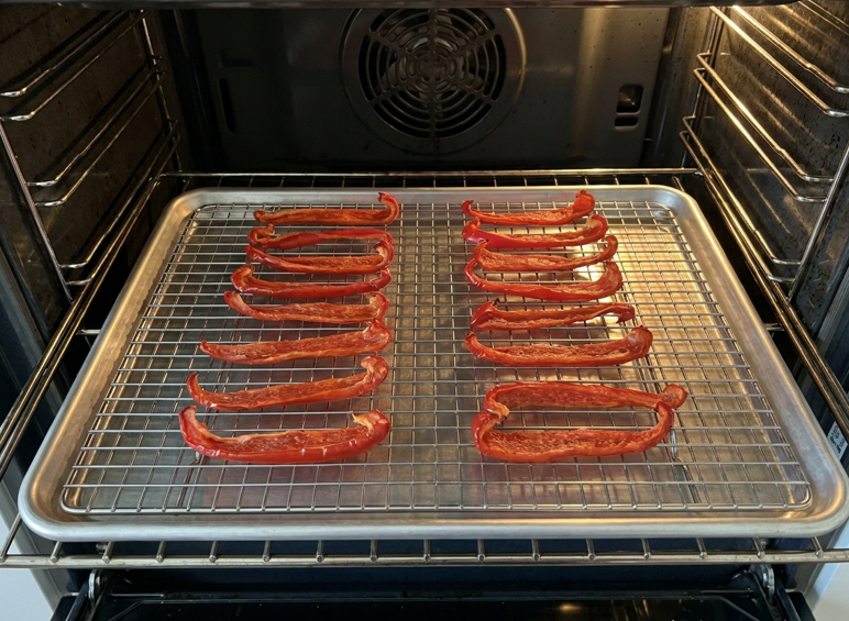 Cómo secar pimientos para emplear en la cocina