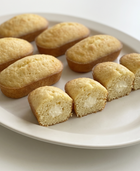 Twinkies caseros o Bucaneros de vainilla, con su relleno blanco