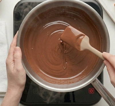 Twix caseros, la versión que se corta limpia y se muerde sin esfuerzo