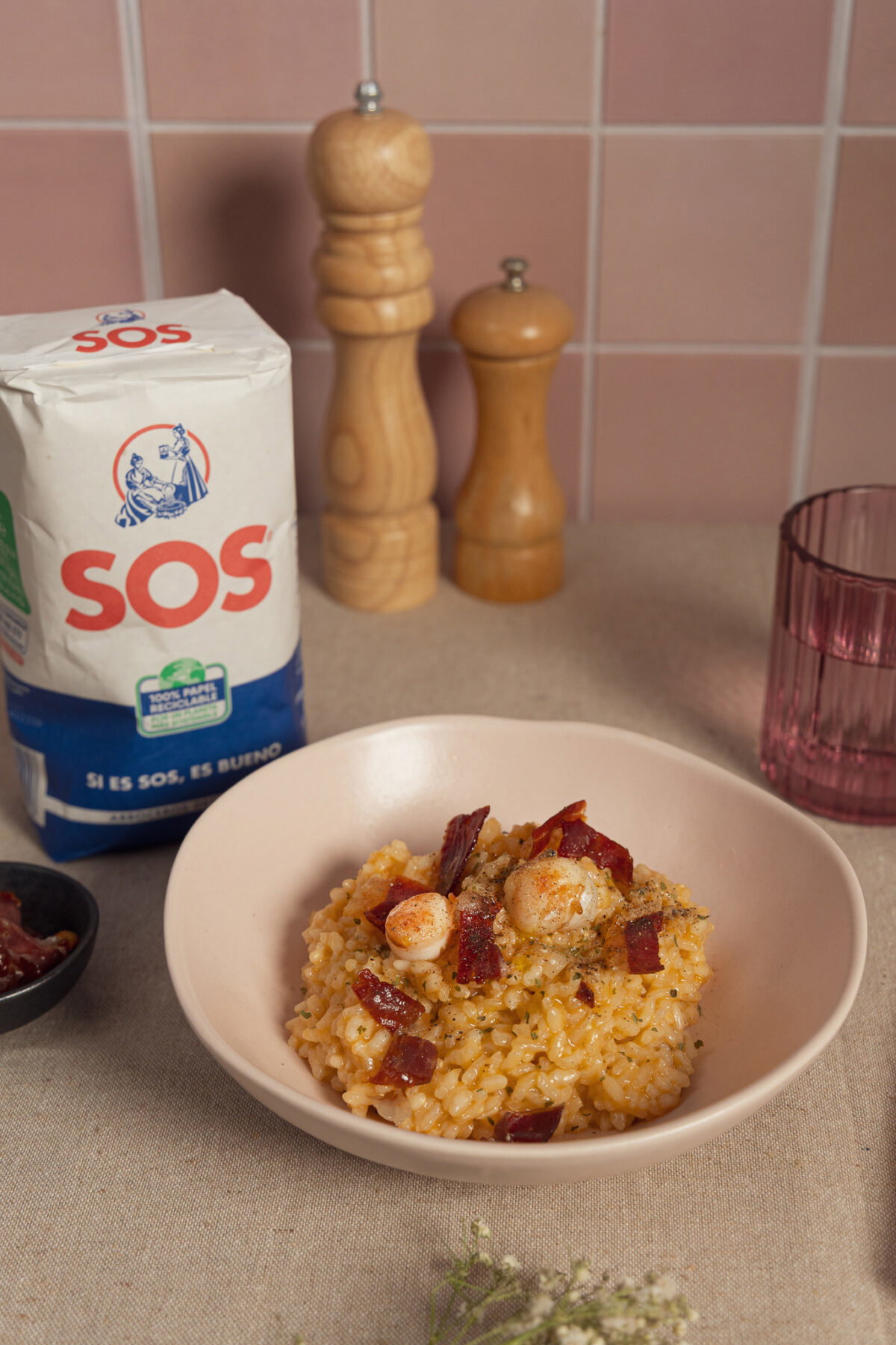 Arroz con vieira y jamón ibérico crujiente. Receta para sorprender a tu pareja o amigos en Navidad