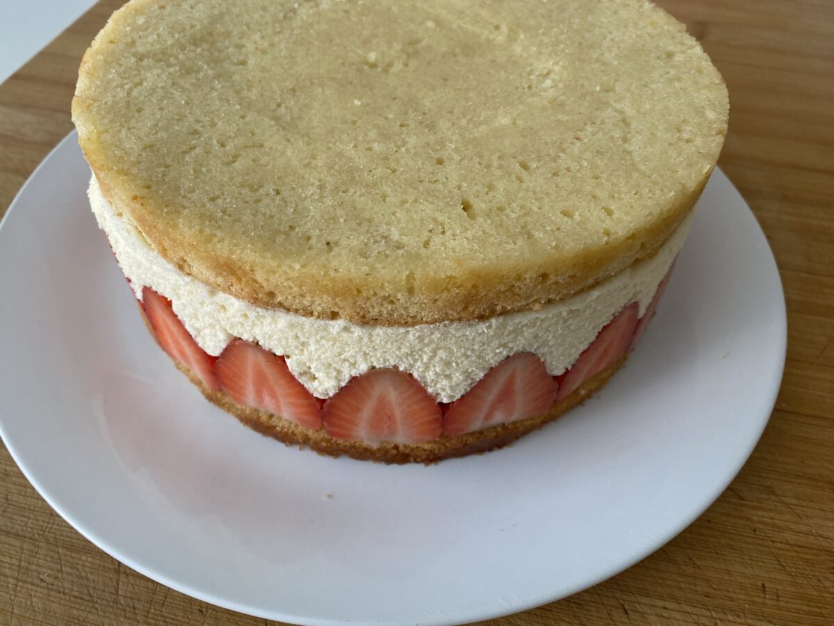 Tarta Fraisier de fresas: receta francesa paso a paso como en pastelería