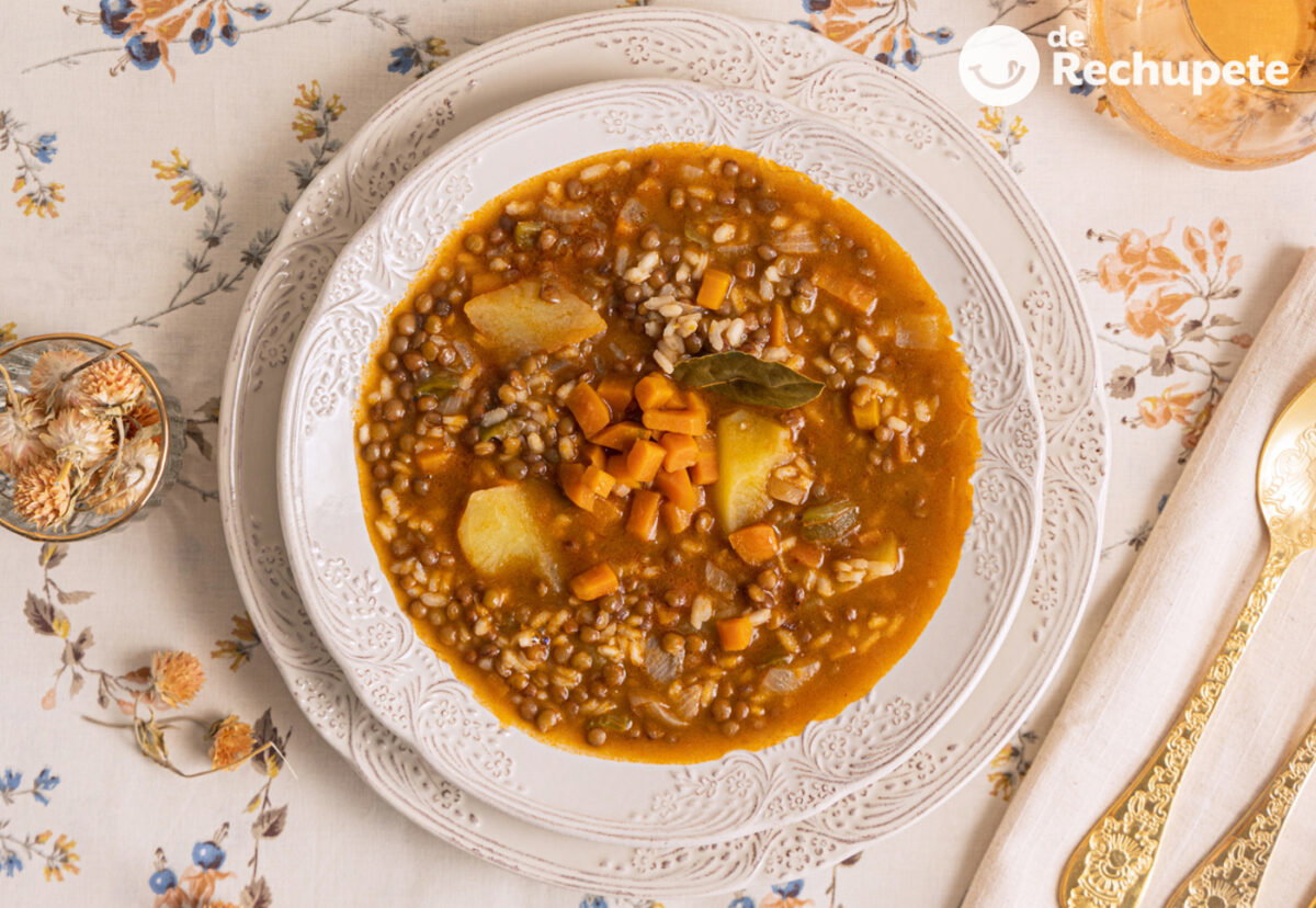10 recetas con lentejas. Ideas fáciles, tradicionales y originales para disfrutarlas todo el año