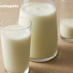 Limonada brasileña o limonada suíça, cremosa con lima y leche condensada
