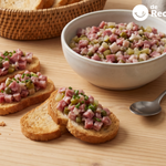 Tartar de fuet con encurtidos, mostaza y salsa Perrins