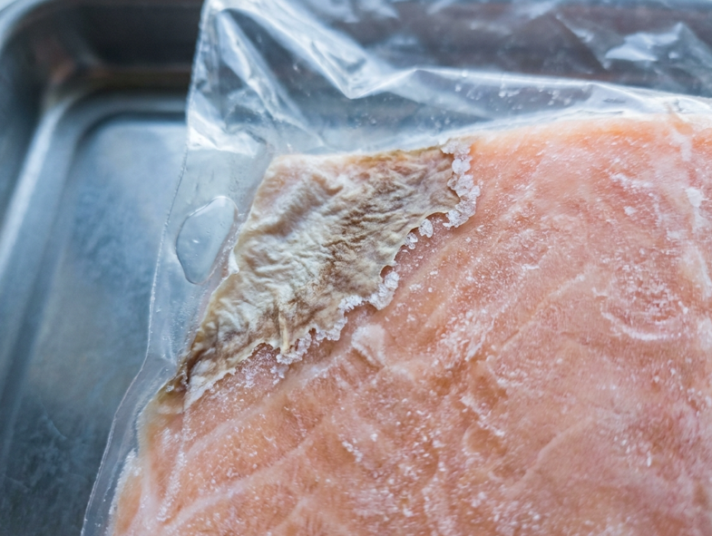 Cómo congelar y descongelar pescado correctamente: seguridad, textura y tiempos
