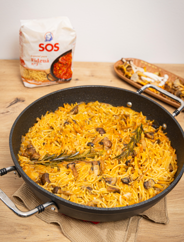 Fideuá de setas. Receta especial para el otoño