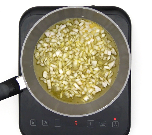 Risotto a los 4 quesos cremoso: receta italiana fácil