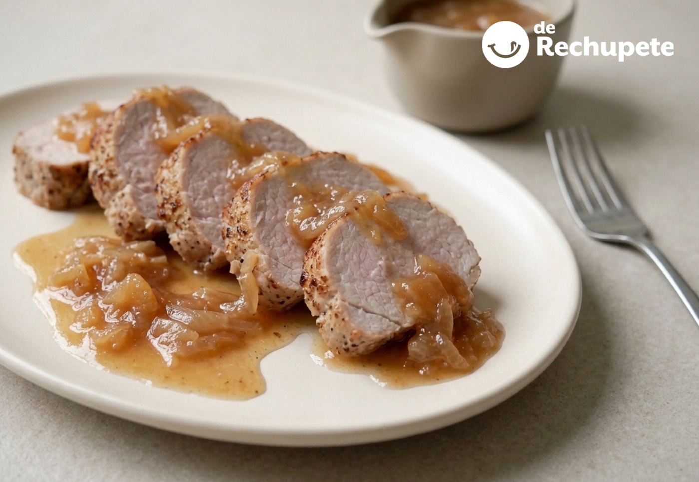 Solomillo de cerdo con salsa de membrillo, jugoso y agridulce
